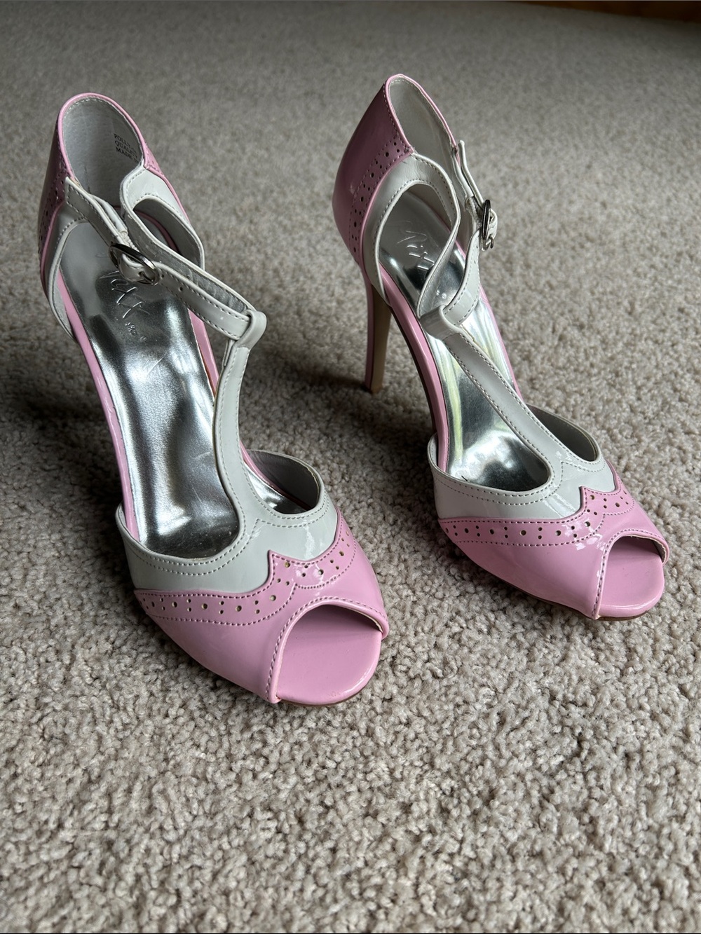 PINK AND WHITE OPEN TOE HEELS